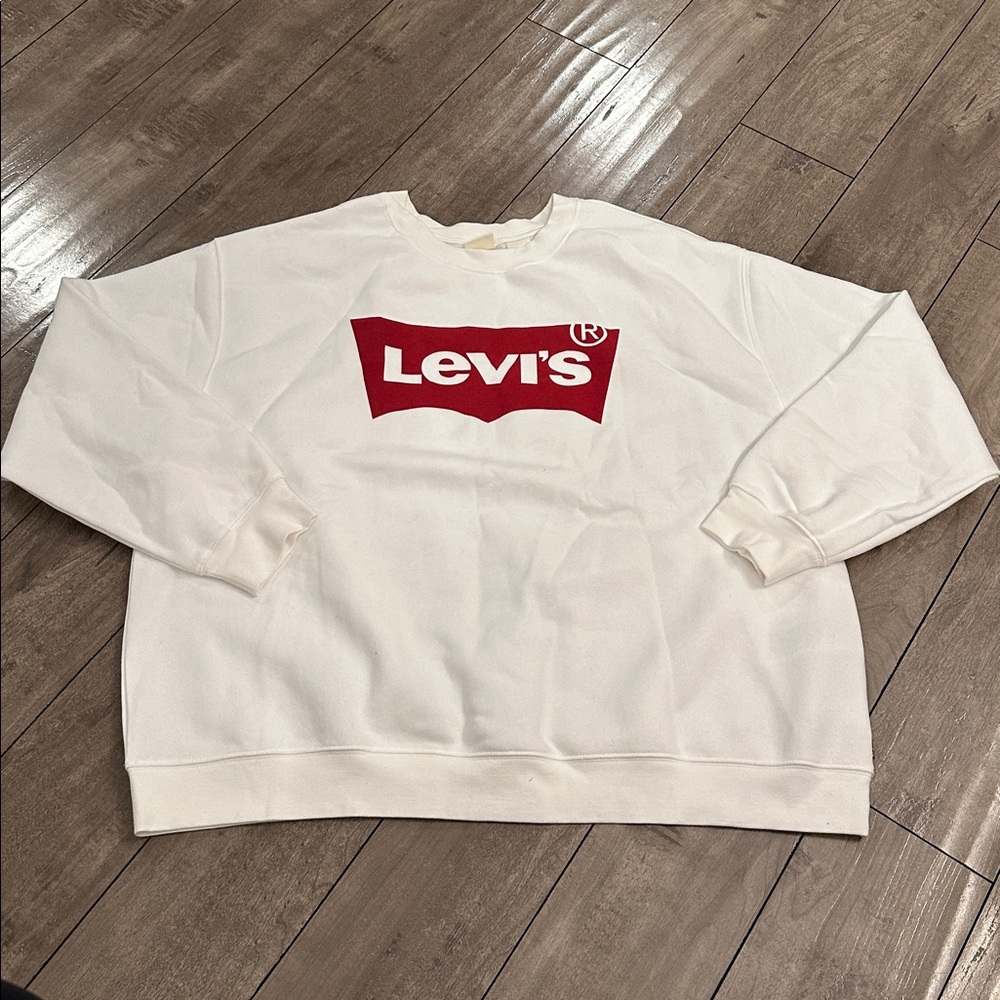 NEW Levi's Crewneck Sweatshirt Womens 1X Batwing Logo Graphic Top French Terry
